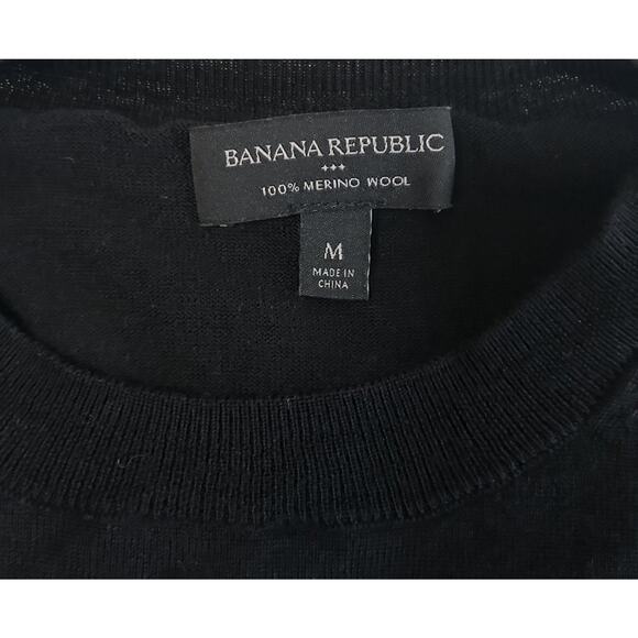 Banana Republic Women’s 100% Merino Wool Crewneck Knit Sweater Black Size M - Picture 2 of 4
